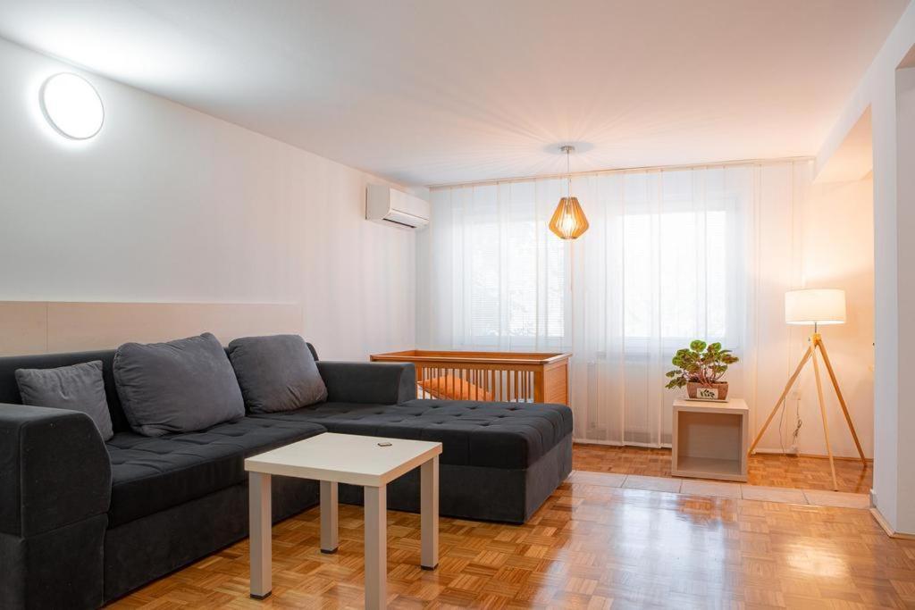 Hotel Gostilna Vovko Ново-Место Экстерьер фото